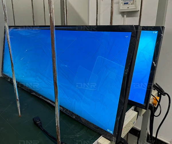 24-inch screen factory pictures